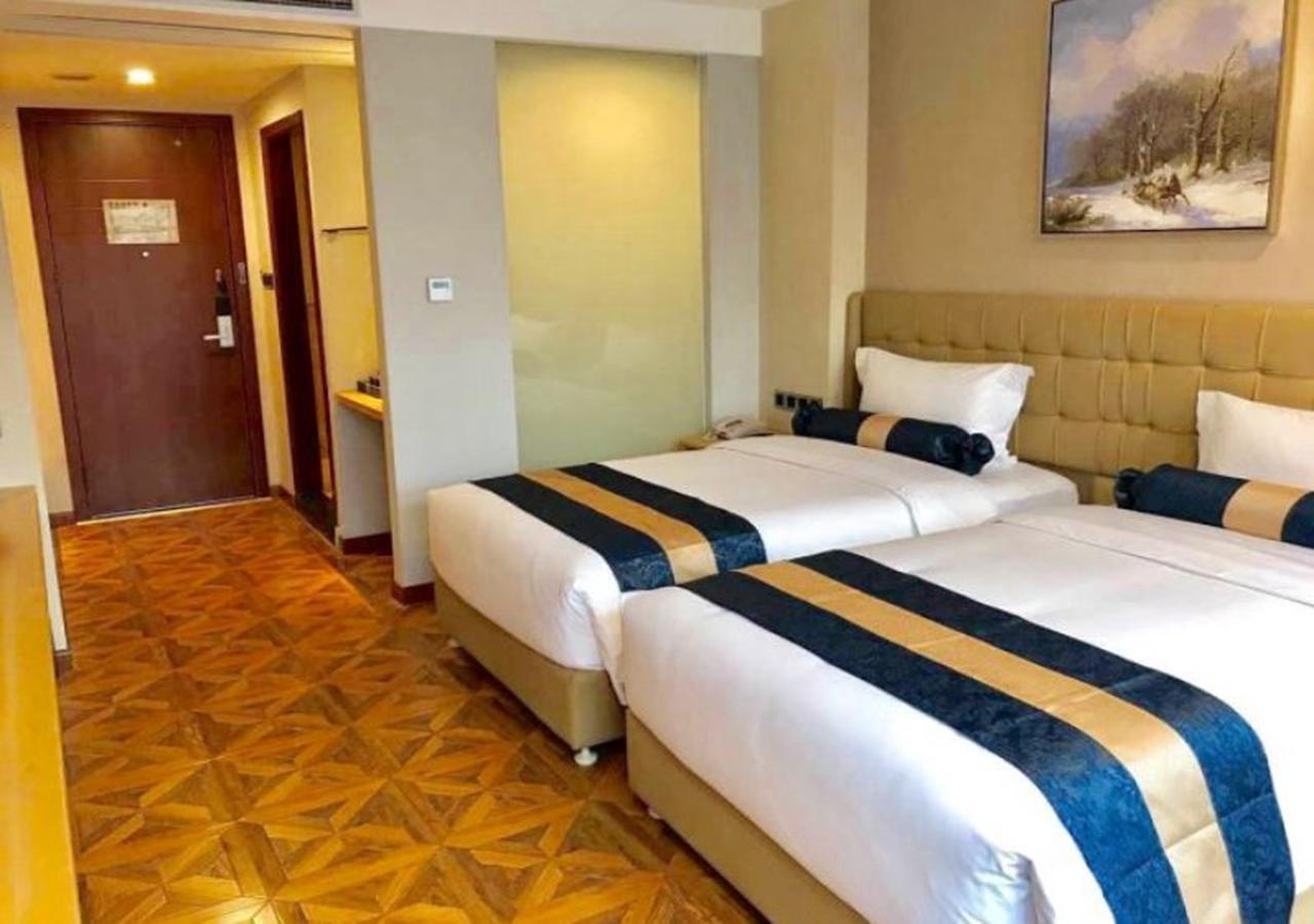 Days Inn Business Place Bagu Chongqing Exterior photo