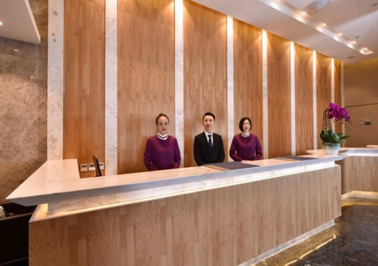 Days Inn Business Place Bagu Chongqing Exterior photo