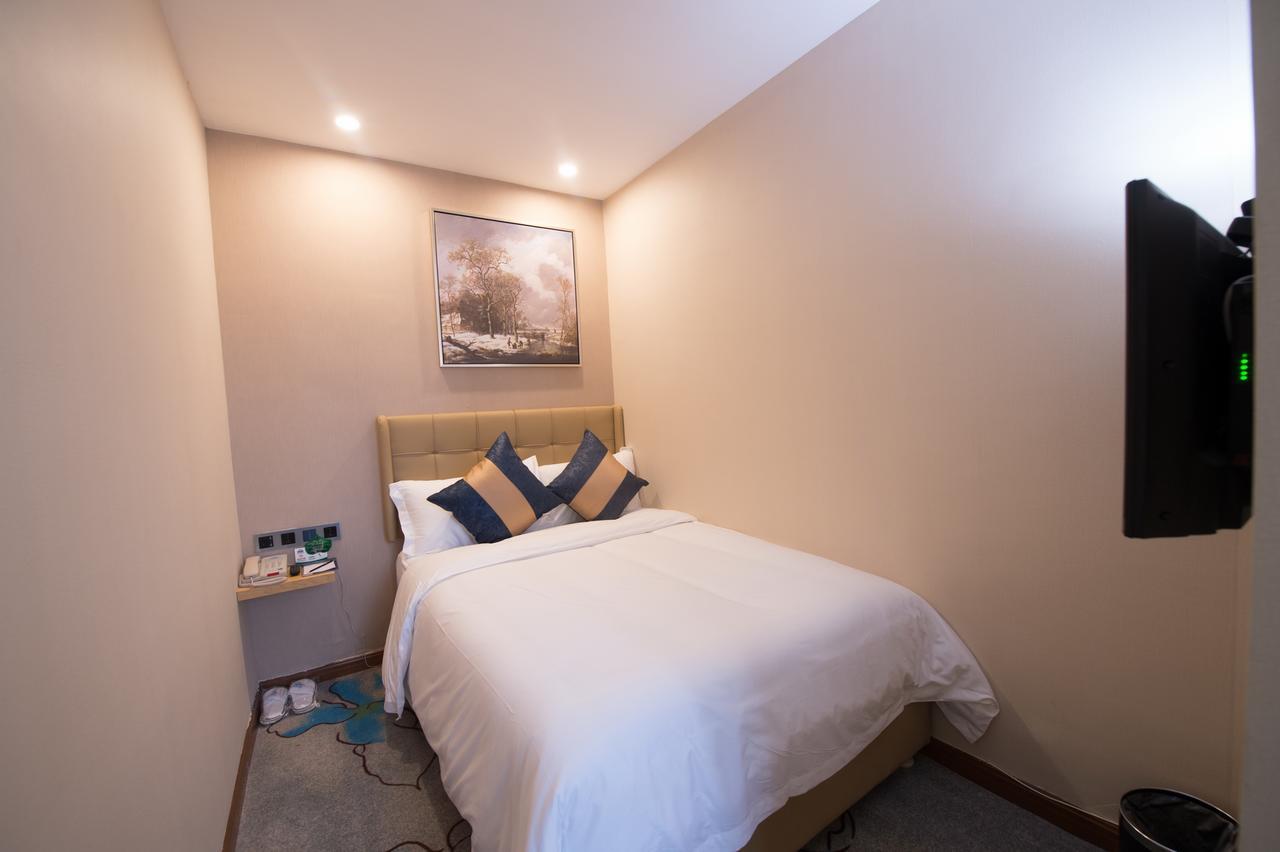 Days Inn Business Place Bagu Chongqing Exterior photo