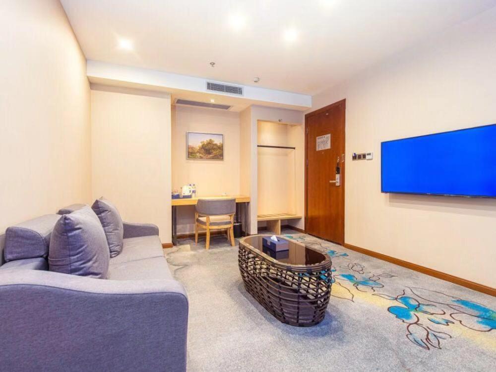 Days Inn Business Place Bagu Chongqing Exterior photo
